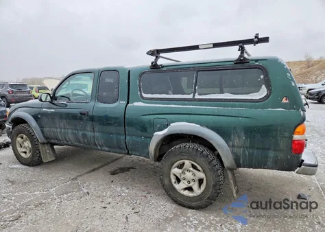 2003 Toyota Tacoma Xtracab z USA, uszkodzony, nr VIN 5TEWM72N73Z208431